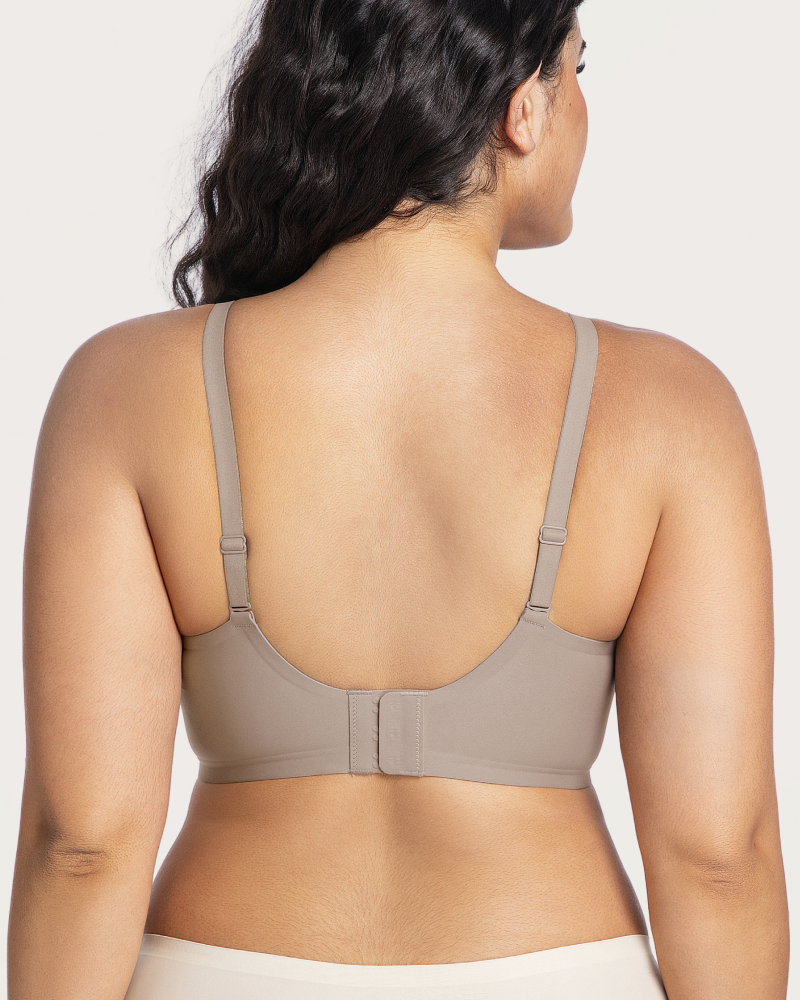 Soft-support deep V comfortable wireless plunge bra